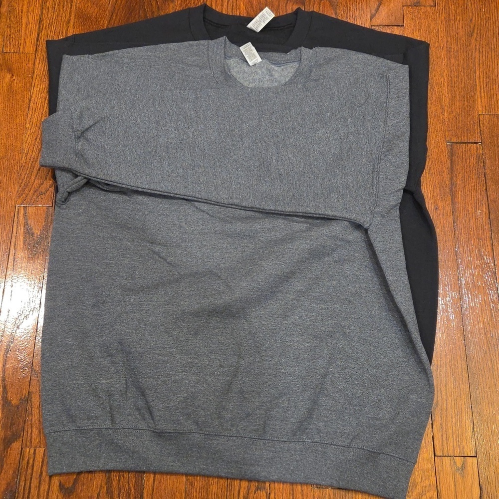 Gildan Large Sweatshirt  Bundle